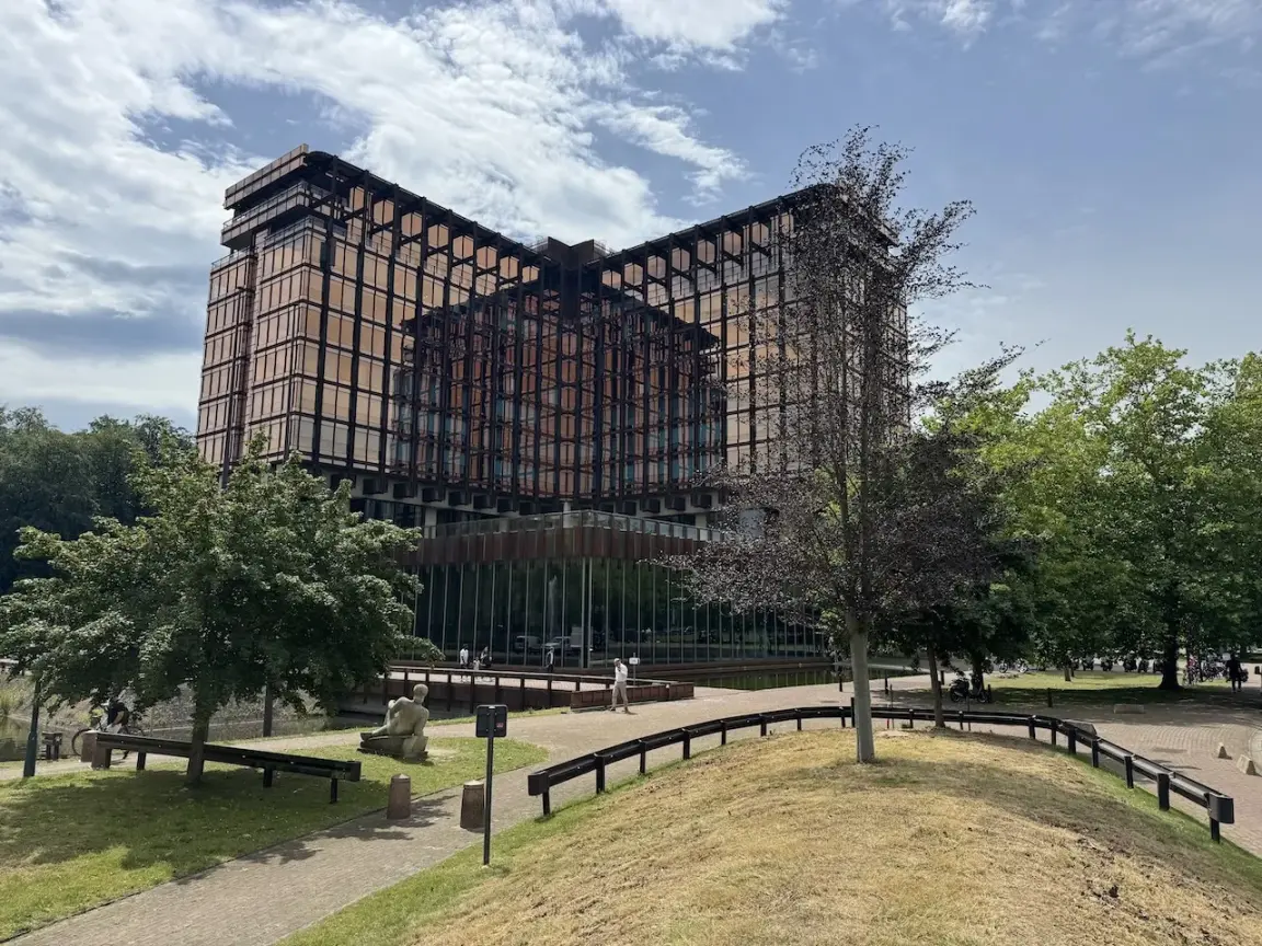 The Off the Radar venue in Brussels, a striking building with a terrace and park in front